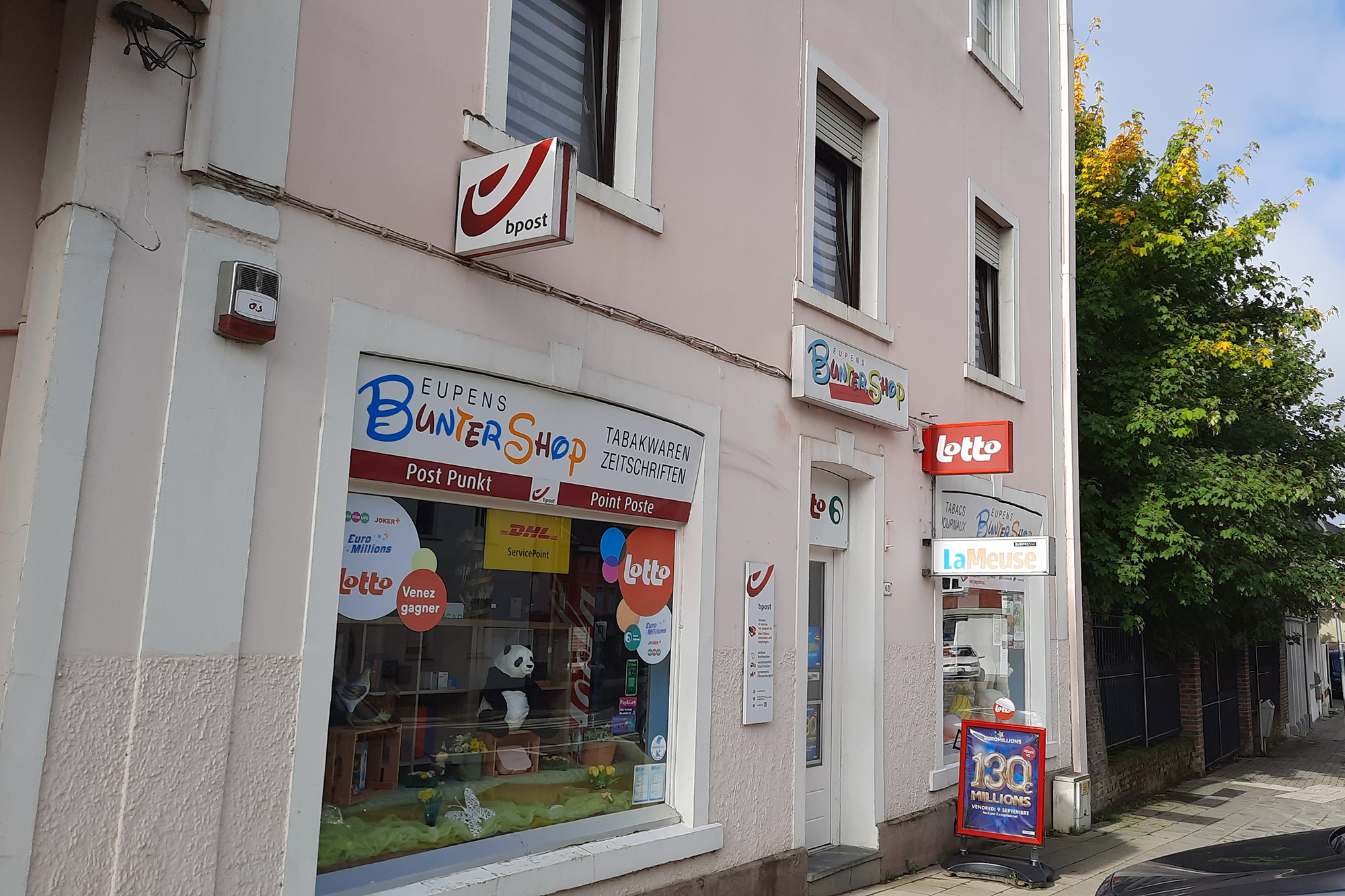 Postpunkt "Bunter Shop" in der Eupener Unterstadt (Bild: Chantal Delhez/BRF)