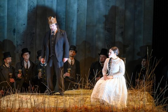 Opernproduktion "Alzira" an der Opéra Royal de Wallonie (Bild: J. Berger / ORW Liège)
