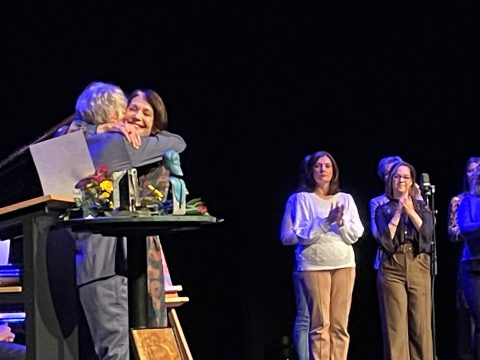 Iris Berben mit Martin-Buber-Plakette ausgezeichnet (Bild: Michaela Brück/BRF)