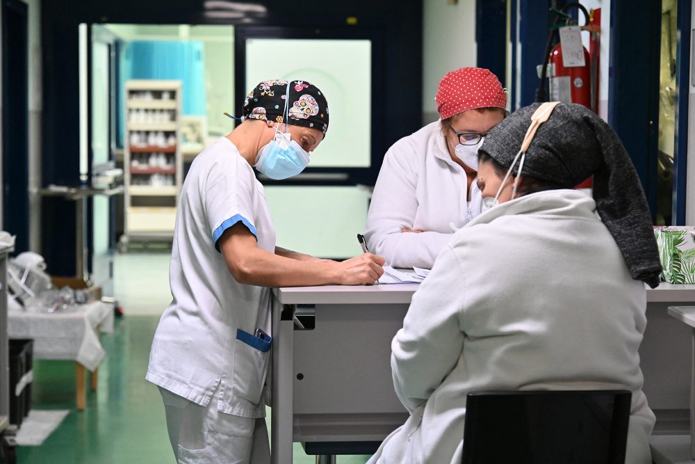 Pflegepersonal im Policlinico Tor Vergata-Krankenhaus in Rom (Archivbild: Andreas Solaro/AFP)