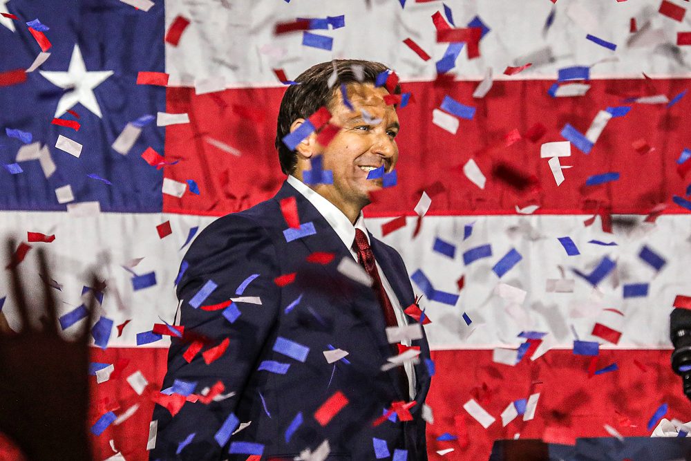 Der Republikaner Ron DeSantis gewinnt die Gouverneurswahl in Florida (Bild: Giogio Viera/AFP)