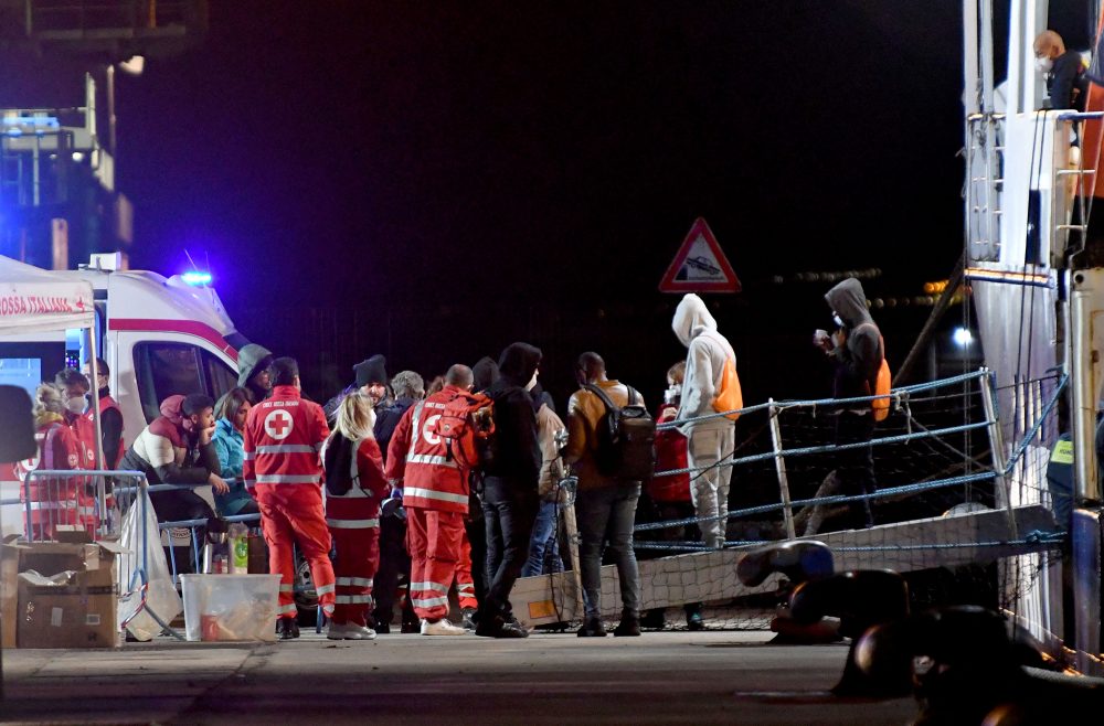 Rettungsschiff "Humanity 1" am 6. November im Hafen von Catania (Bild: Orietta Scardino/ANSA/AFP)