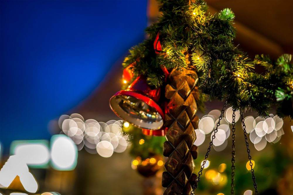 Weihnachtsmarkt (Illustrationsbild: ©PantherMedia /mario_plechaty_photography)