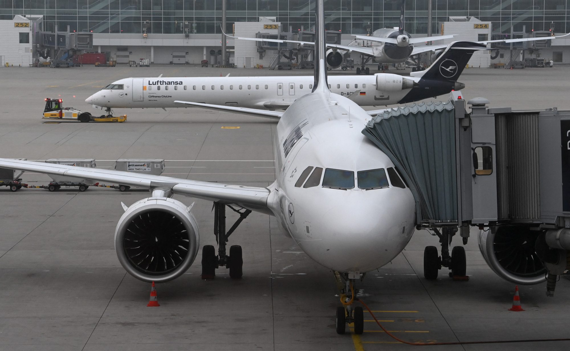 Flughafen München (Illustrationsbild: Christof Stache/AFP)