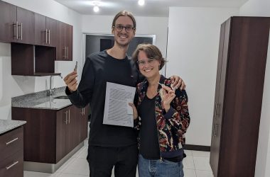 Anne Heiners in Costa Rica: "Als wir unsere Wohnung gefunden und den Vertrag unterschrieben haben" (Bild: privat)