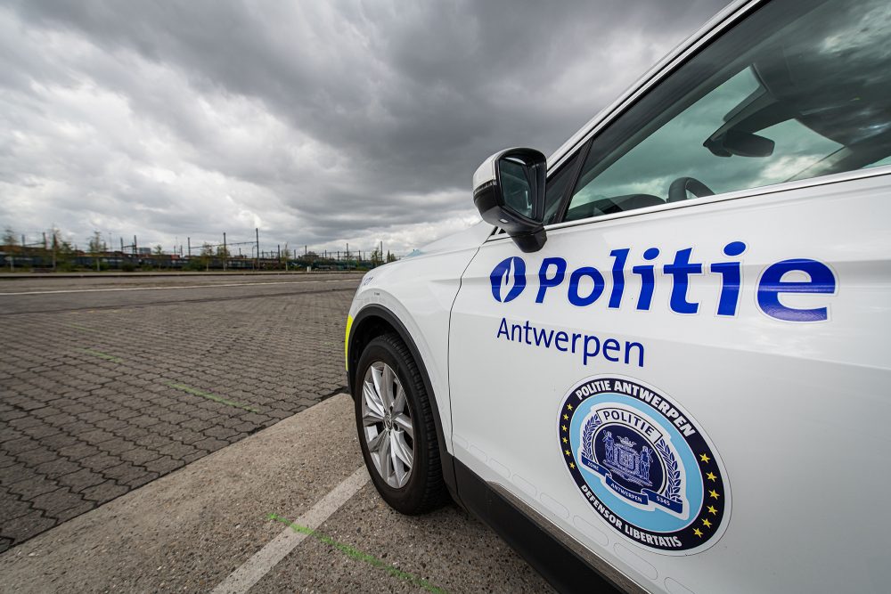 Polizeifahrzeug in Antwerpen (Illustrationsbild: Jonas Roosens/Belga)