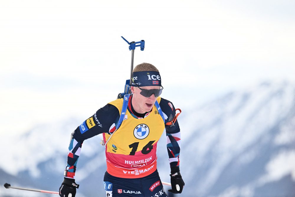 Johannes Thingnes Boe beim IBU-World-Cup am Freitag in Hochfilzen (Bild: Joe Klamar/AFP)