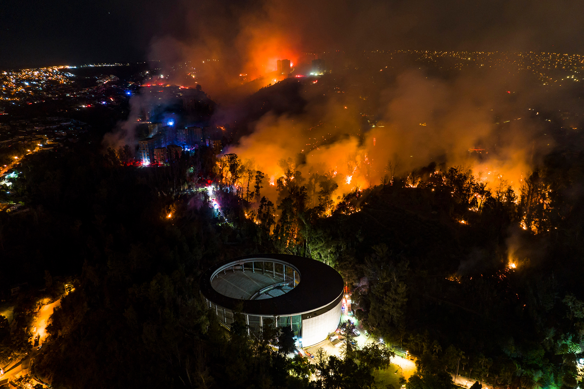 Waldbrand in der chilenischen Küstenstadt Viña del Mar