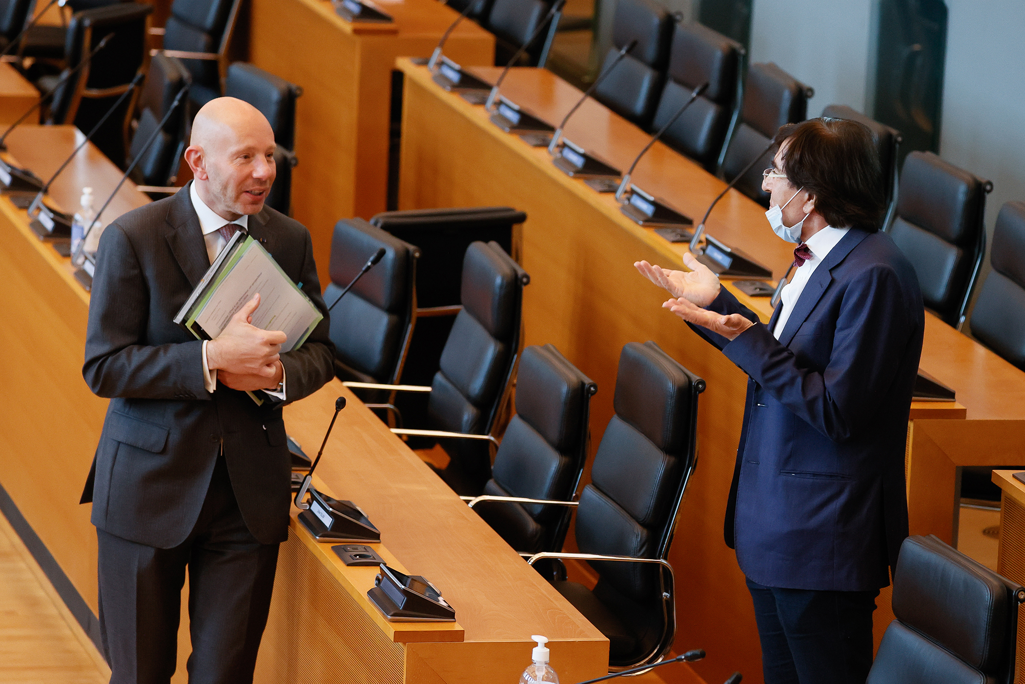 Greffier Frédéric Janssens im wallonischen Parlament in Namur (Bild: Bruno Fahy/Belga)