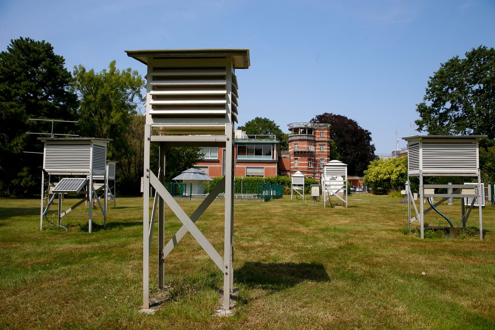 Thermometer-Kästen am Königlichen Meteorologischen Institut in Uccle (Illustrationsbild: Nicolas Maeterlinck/Belga)