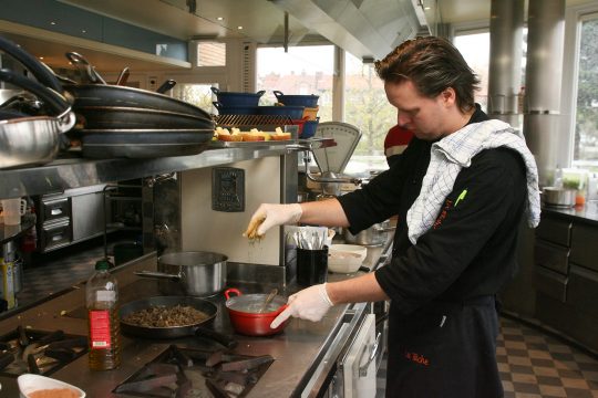 Restaurantküche (IIllustrationsbild: Kurt Desplenter/Belga)