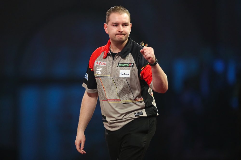 Dimitri Van den Bergh schafft es bei der Darts-WM ins Achtelfinale (Bild: PDC)