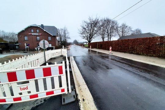 Vennstraße in Sourbrodt (Bild: Stephan Pesch/BRF)