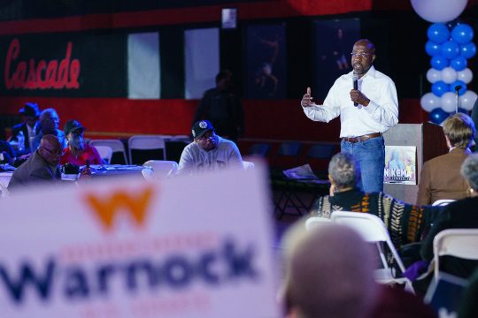 US-Senator Raphael Warnock (Bild: Elijah Nouvelage/AFP)