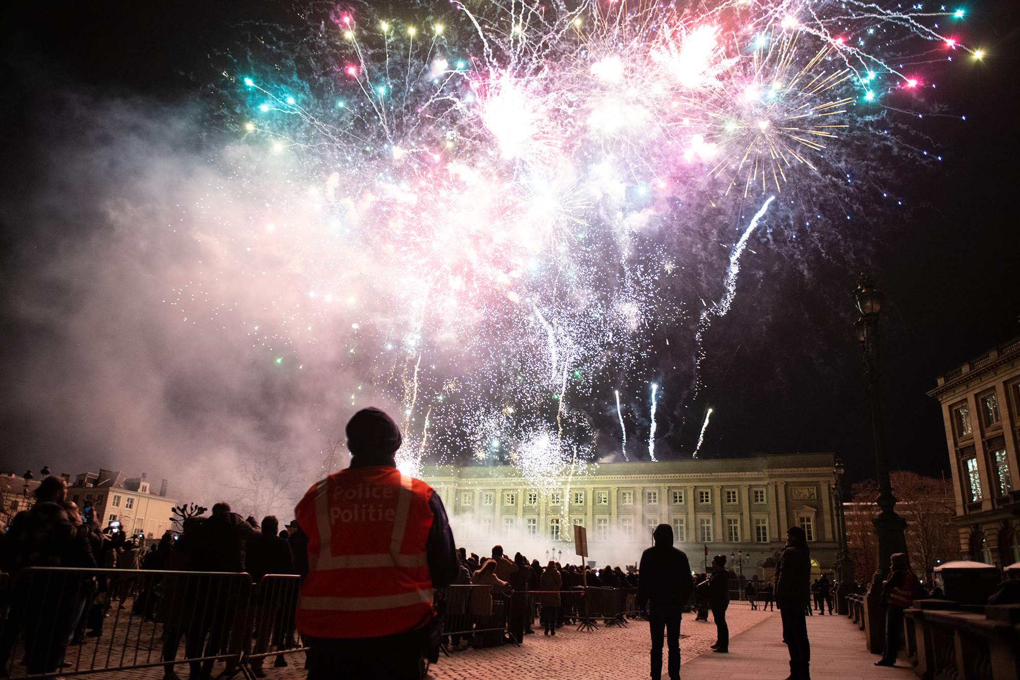 Feuerwerk über dem Brüsseler Königspalast (Bild: Lucien Lambotte/Belga)