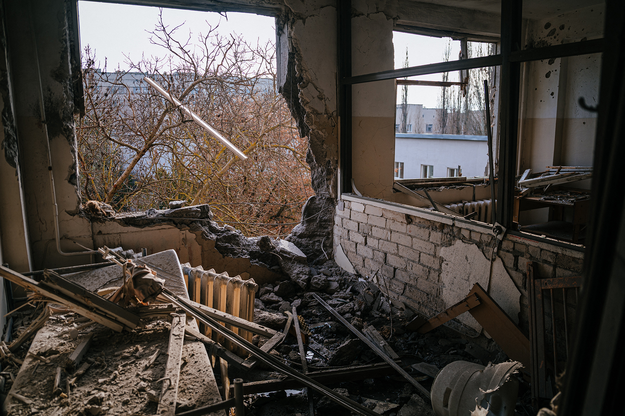 Cherson nach einem russischen Angriff (Archivbild: Dimitar Dilkoff/AFP)
