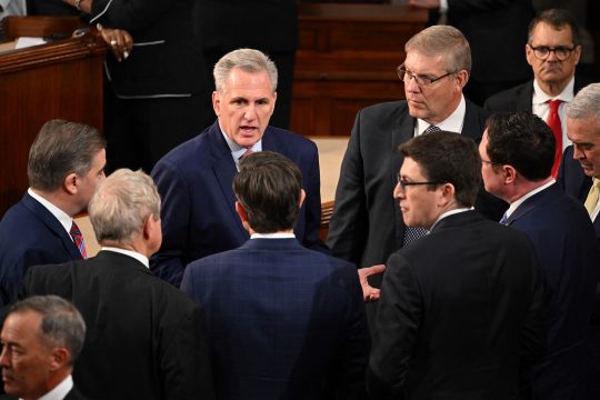 Kevin McCarthy am Dienstag im US-Repräsentantenhaus (Bild: Mandel Ngan/AFP)