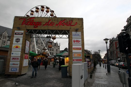 Weihnachtsmarkt in Lüttich (Archivbild: Michel Krakowski/Belga)