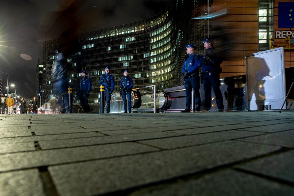 Nach der Messerattacke wurde die Metrostation Schuman im Brüsseler Europaviertel geschlossen (Bild: Hatim Kaghat/Belga)