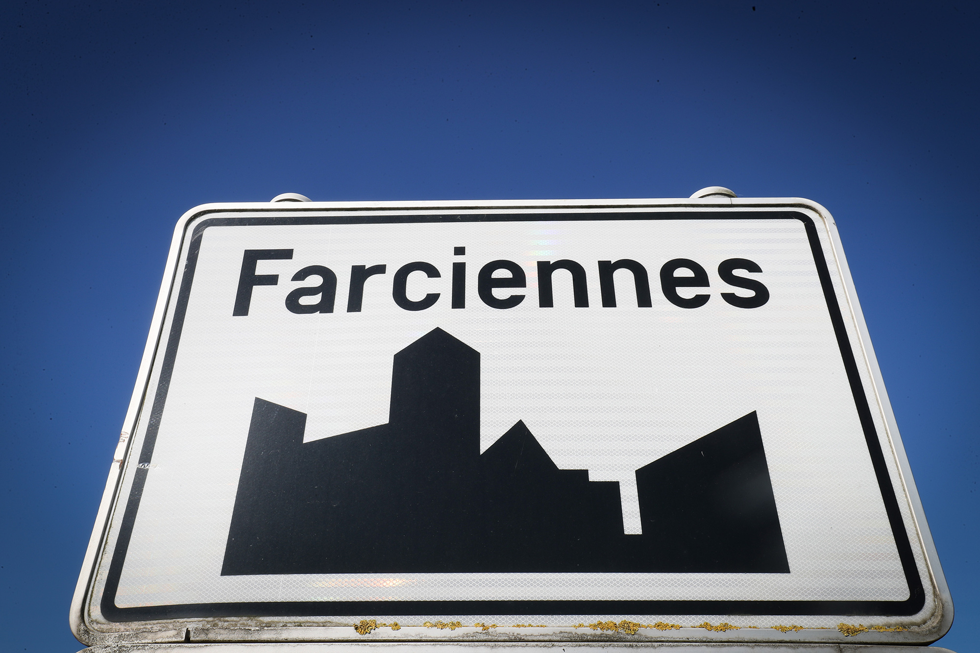Ortsschild von Farciennes (Bild; Virginie Lefour/Belga)