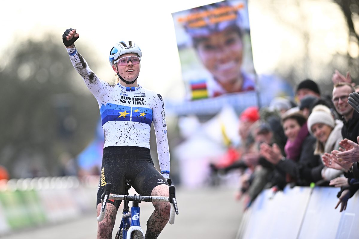 Fem Van Empel gewinnt Flandriencross bei den Frauen (Bild: Jasper Jacobs/Belga)