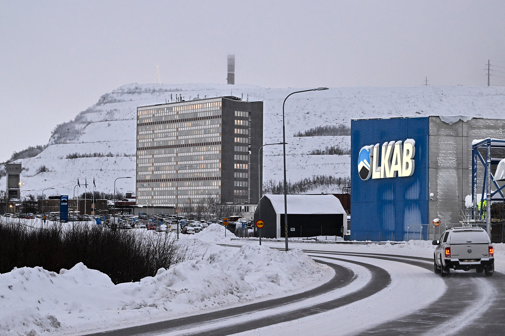 Sitz des Bergbaukonzerns LKAB in Kiruna (Bild: Jonas Ekstromer/ TT News Agency/AFP)