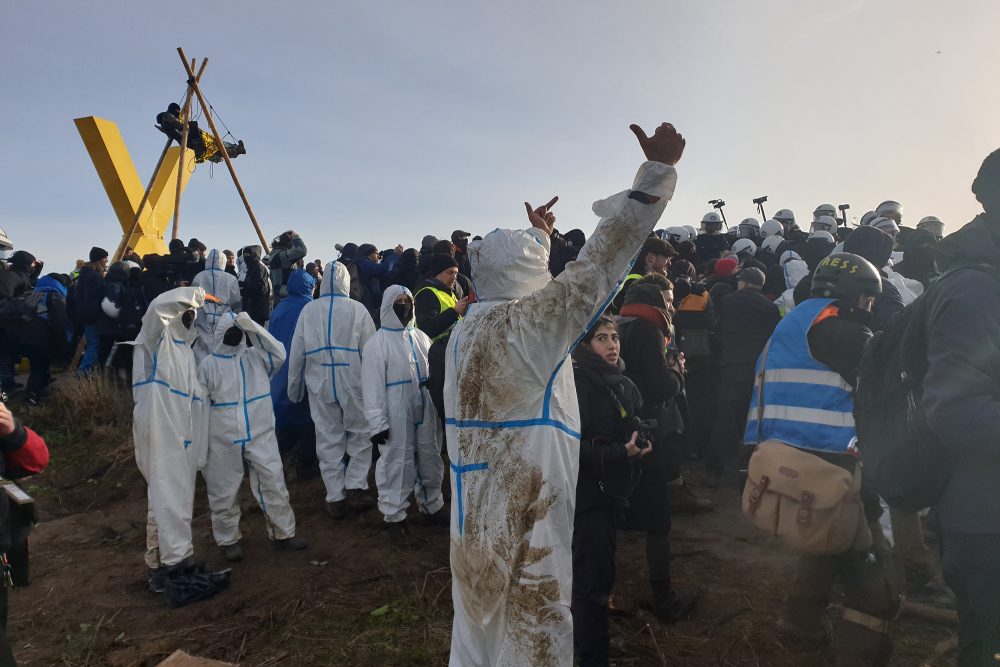 Aktivisten in Lützerath am Dienstagvormittag (Bild: Lena Orban/BRF)