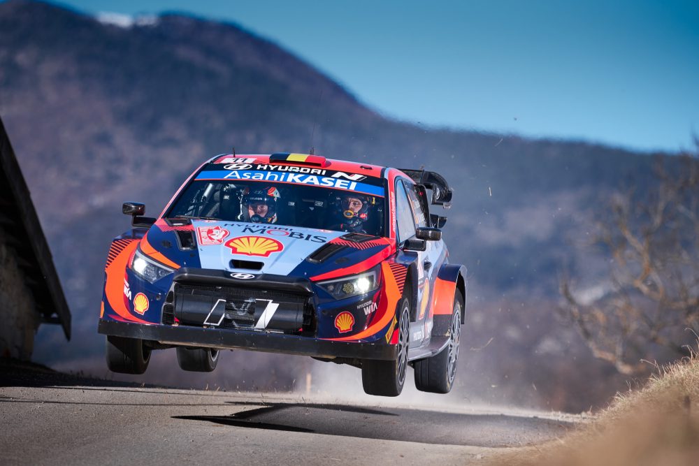 Thierry Neuville/Martijn Wydaeghe bei der Rallye Monte-Carlo (Bild: Romain Thuillier/Hyundai Motorsport)