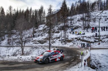 Sébastien Ogier/Vincent Landais beim zweiten Tag der Rallye Monte-Carlo (Bild: Toyota Gazoo Racing)