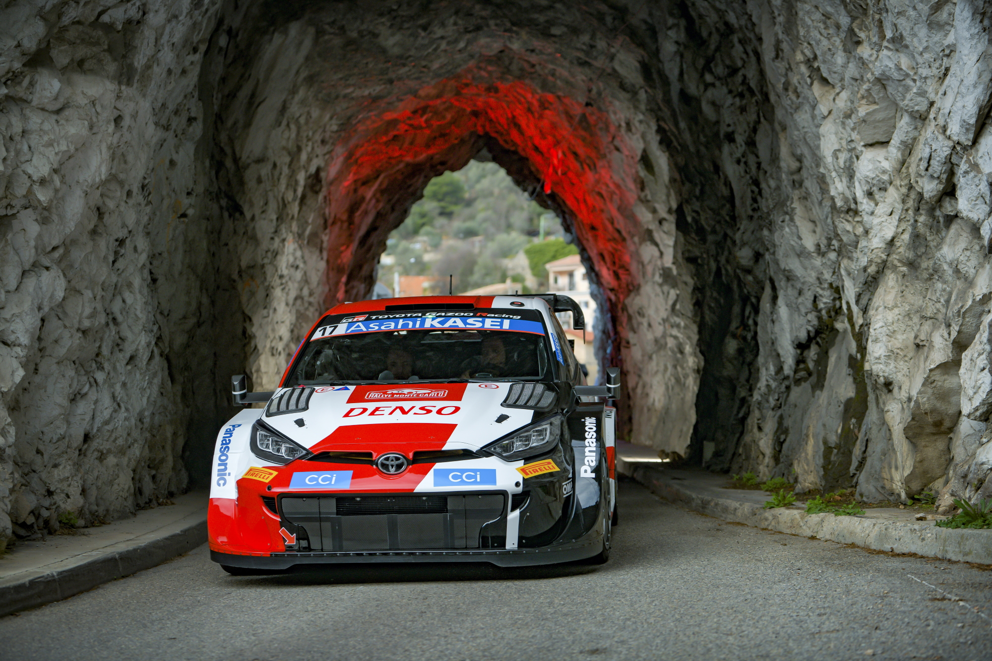 Sébastien Ogier/Vincent Landais beim Shakedown der Rallye Monte-Carlo 2023 (Bild: Toyota Gazoo Racing WRT)