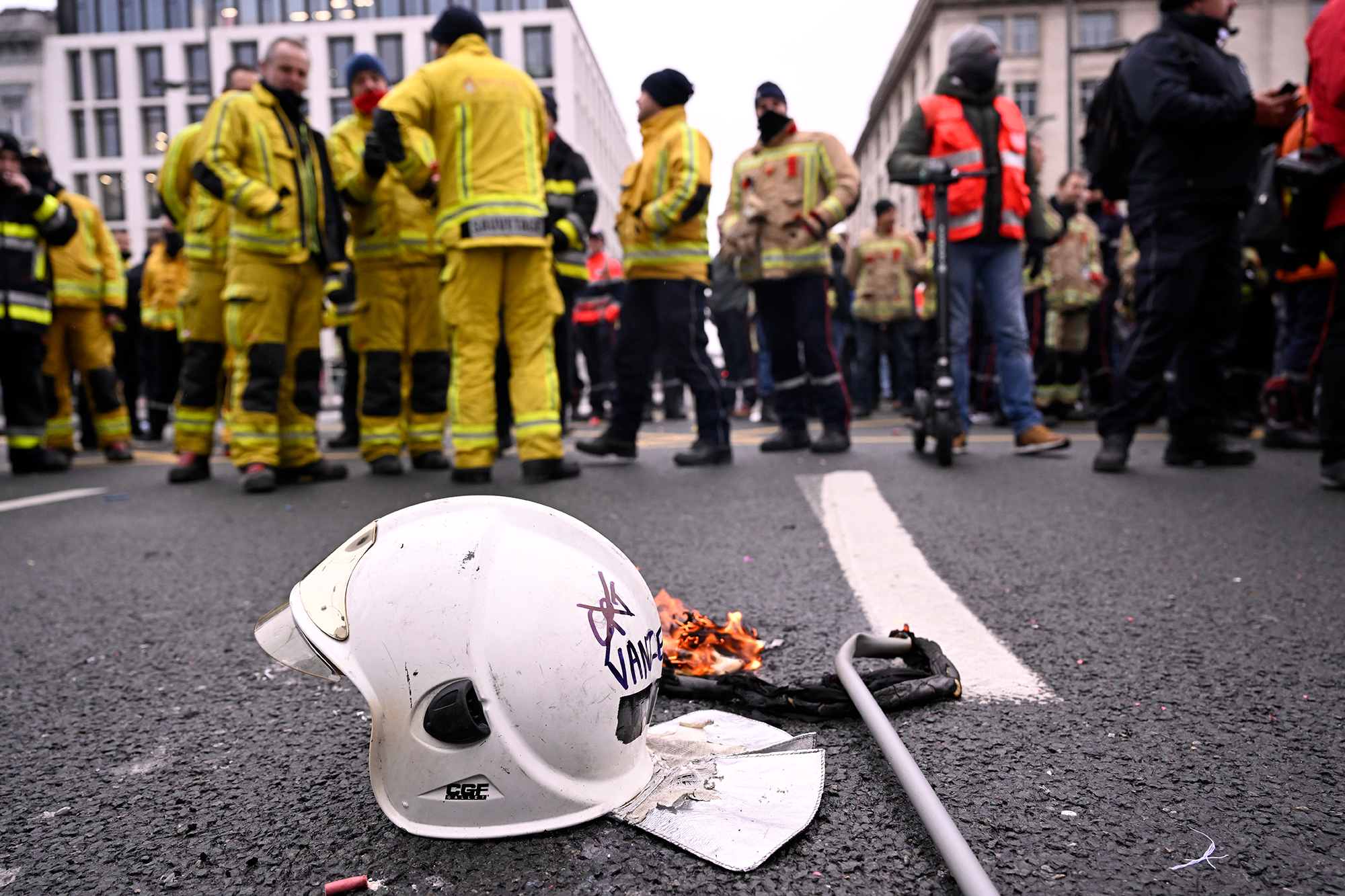 Demonstration der Rettungskräfte in Brüssel (Bild: Laurie Dieffembacq/Belga)