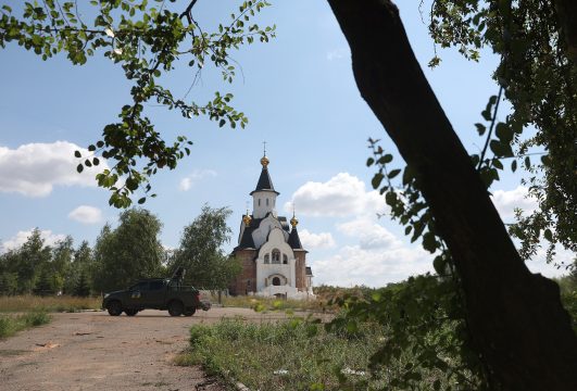 Ukrainisches Militärfahrzeug in Soledar (Bild: Anatolii Stepanov/AFP)