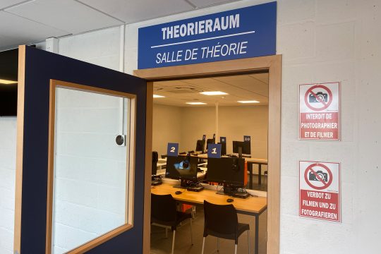 Neue Autosécurité im East Belgium Park in Lontzen (Bild: Simonne Doepgen/BRF)