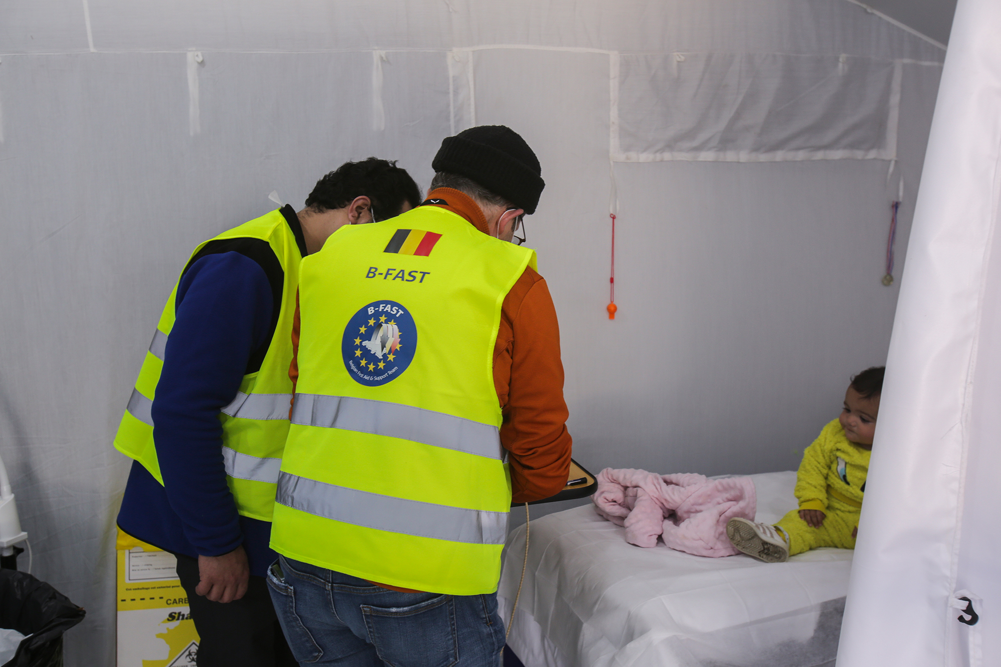 B-Fast-Helfer am 20. Februar in Kirikhan, Türkei (Bild: Serdar Ozsoy/Belga)