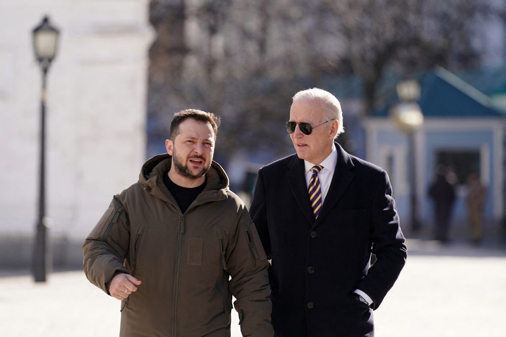 Der ukrainische Präsident Wolodymyr Selenskyj und US-Präsident Joe Biden am 20. Februar 2023 in Kiew (Archivbild: Dimitar Dilkoff/AFP)