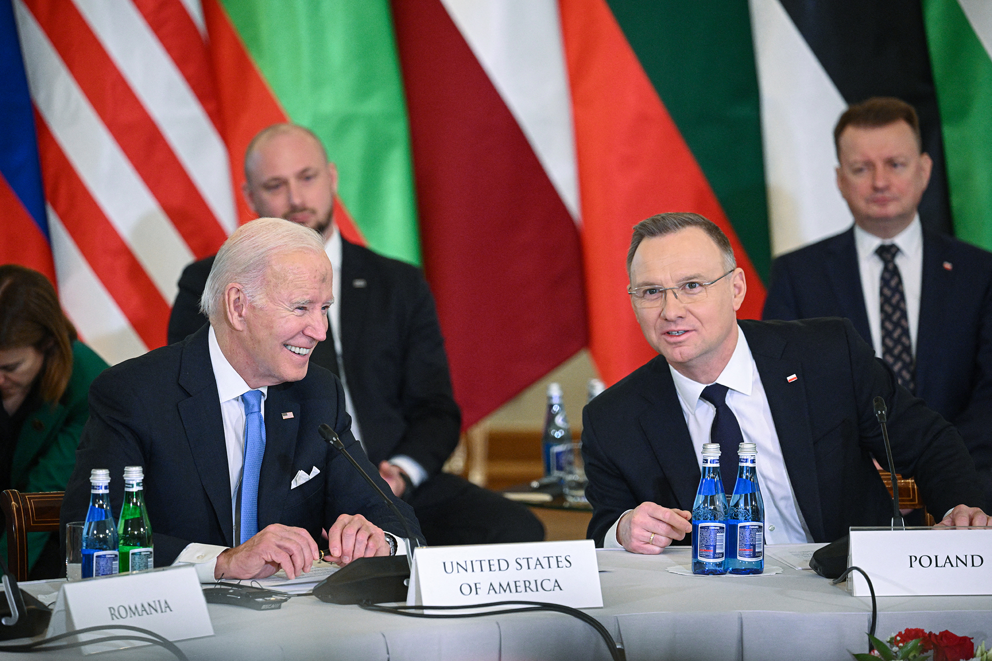 US-Präsident Joe Biden und Polens Präsident Andrzej Duda beim Gipfel der 'Bucharest Nine' in Warschau (Bild: Mandel Ngan/AFP)