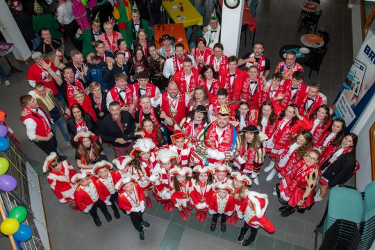 Prinz Thorsten I. aus Büllingen nebst Gefolge im BRF-Funkhaus (Bild: Olivier Krickel/BRF)