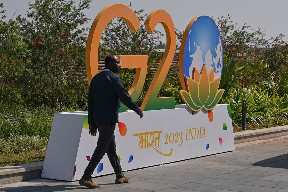 Logo des G20-Treffens in Indien(Bild: Manjunath Kiran/AFP)