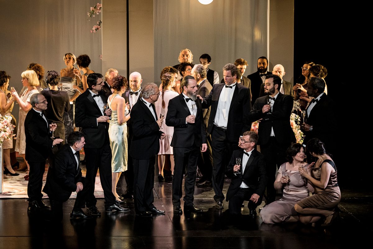 "Hamlet" an der Lütticher Oper (Bild: © V. Bianchi/ORW Liège)