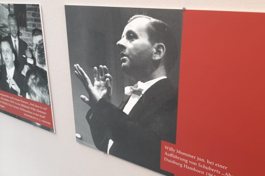 Ausstellung über Willy Mommer im Eupener Stadtmuseum (Bild: Manuel Zimmermann/BRF)