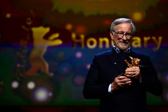 Steven Spielberg ist bei der Berlinale für sein Lebenswerk ausgezeichnet worden