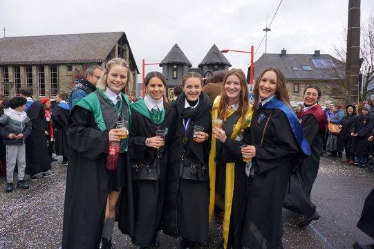 Karnevalsumzug in Deidenberg (Bild: Stephan Pesch/BRF)