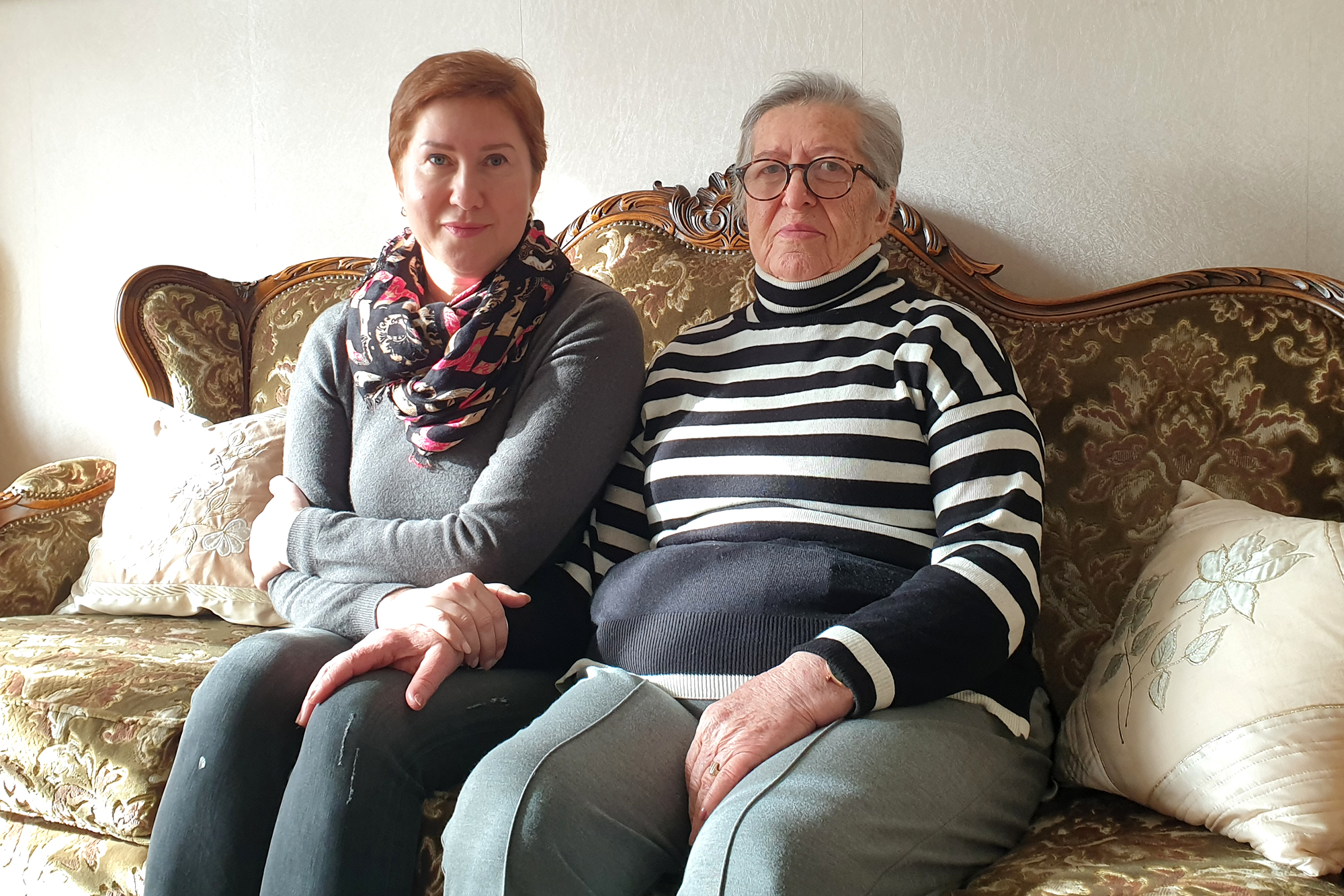 Nathalie Nazarova mit ihrer Mutter Lydmila Melezhik (Bild: Lena Orban/BRF)