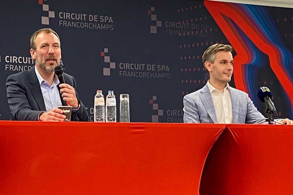 Spa-Francorchamps-Präsident Melchior Wathelet und CEO Amaury Bertholome bei einer Pressekonferenz im März 2022 (Archivbild: Françoise Pfeiffer/Belga)