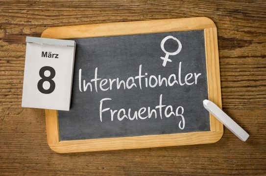 Am 8. März ist Internationaler Frauentag (Illustrationsbild: © Bildagentur PantherMedia/Boris Zerwann)