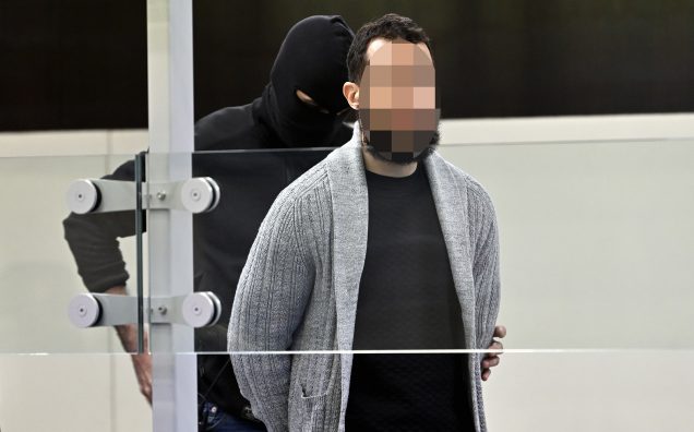 Salah Abdeslam bei einem Prozesstermin im März 2023 vor Gericht in Brüssel