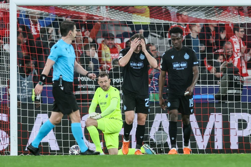 Club's players look dejected during a game between Portuguese club Sport Lisboa e Benfica and Belgian soccer team Club Brugge KV, at the Estadio da Luz, in Lisbon, Portugal, Tuesday 07 March 2023, the return leg of the round of 16 of the UEFA Champions League competition. Benfica won 2-0 the first leg. BELGA PHOTO BRUNO FAHY