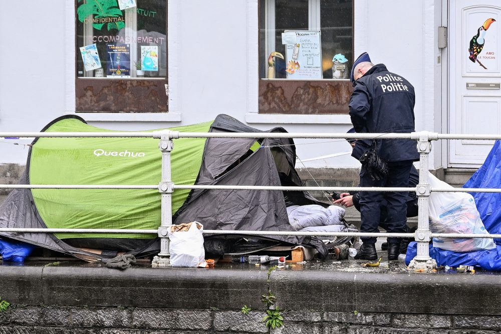 Das Zeltlager am Petit-Château in Brüssel wird geräumt (Bild: Laurie Dieffembacq/Belga)