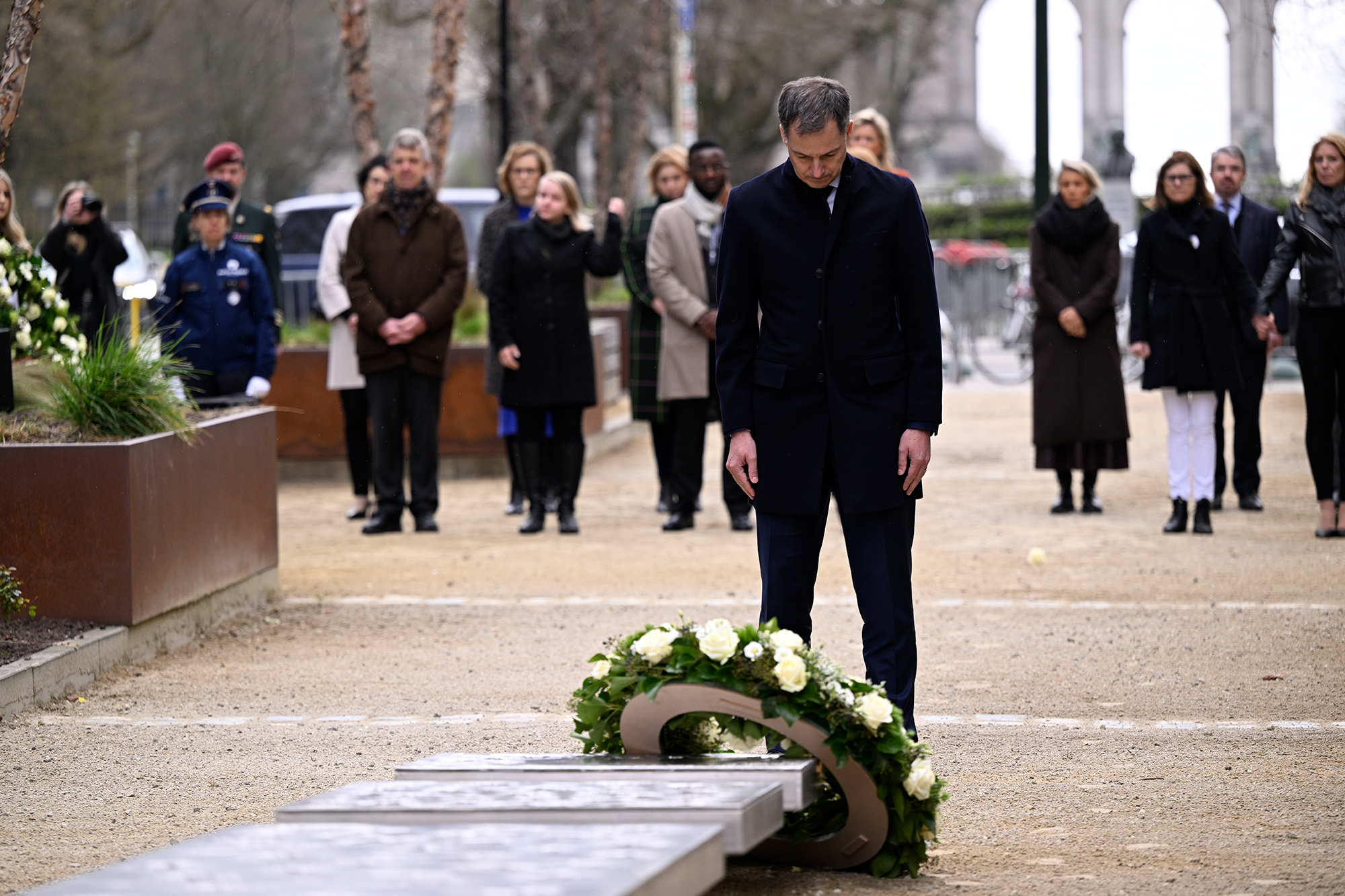 De Croo 2023 bei der Gedenkzeremonie für die Opfer der Terroranschläge in Brüssel