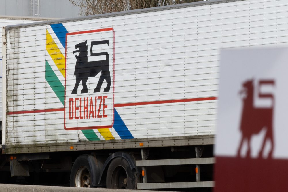 Delhaize-Lkw am Hauptsitz in Zellik, Asse (Archibild: Benoit Doppagne/Belga)